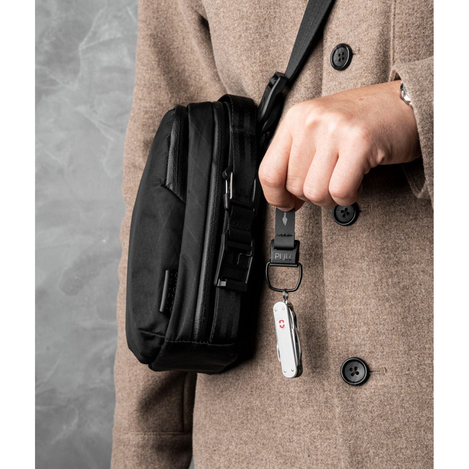 ALPAKA Metro Sling V2 X-Pac VX42 (Black)