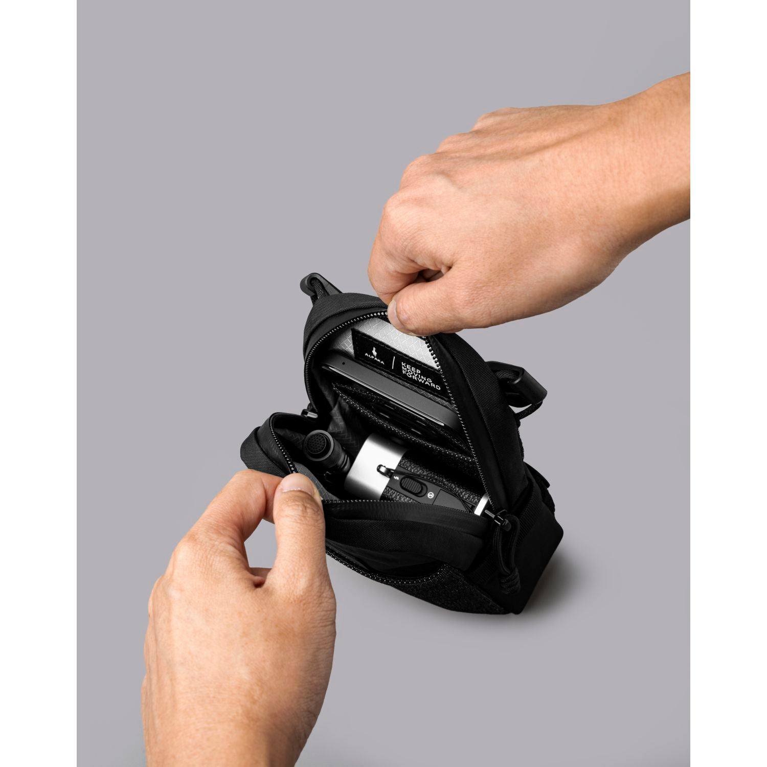 ALPAKA Modular Shoulder Pocket Max Nylon Washed  Axoflux 400D (Black)