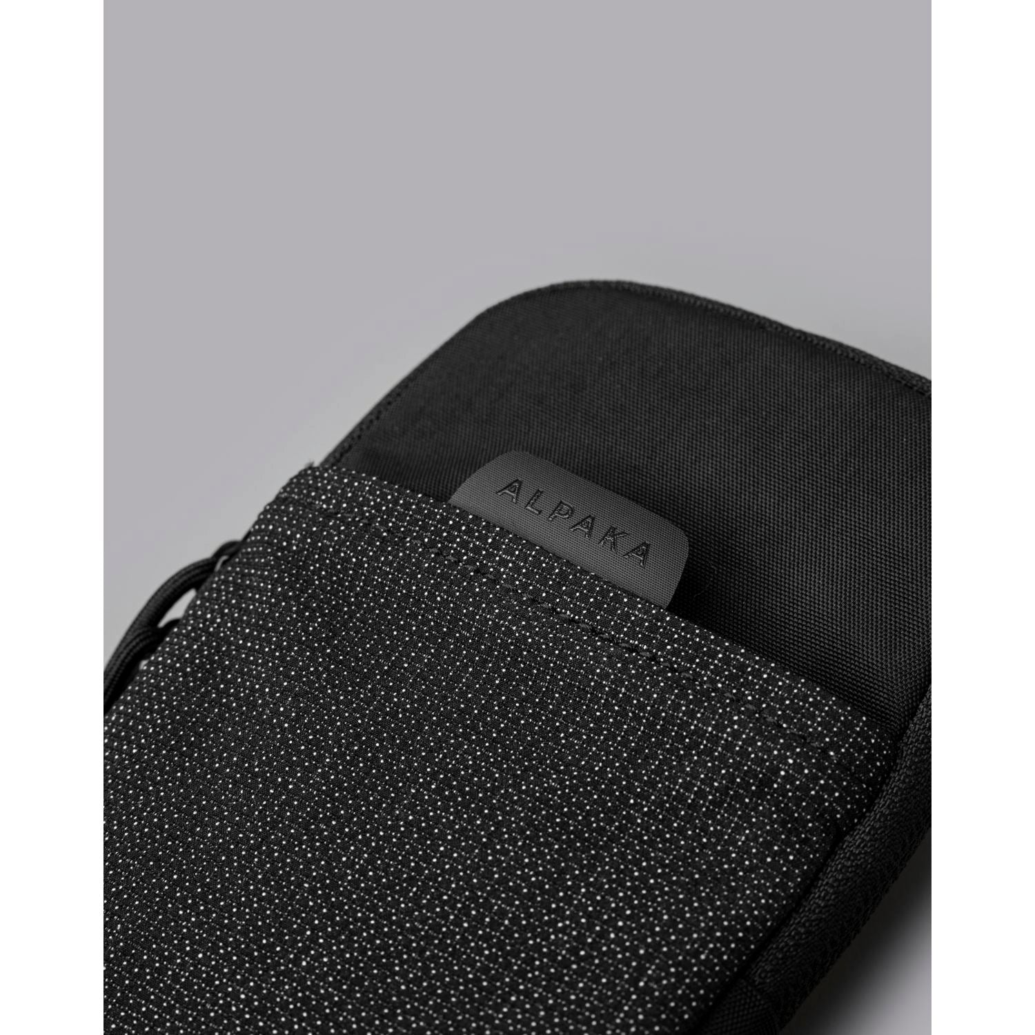 ALPAKA Modular Shoulder Pocket Slim Nylon Washed  Axoflux 400D (Black)