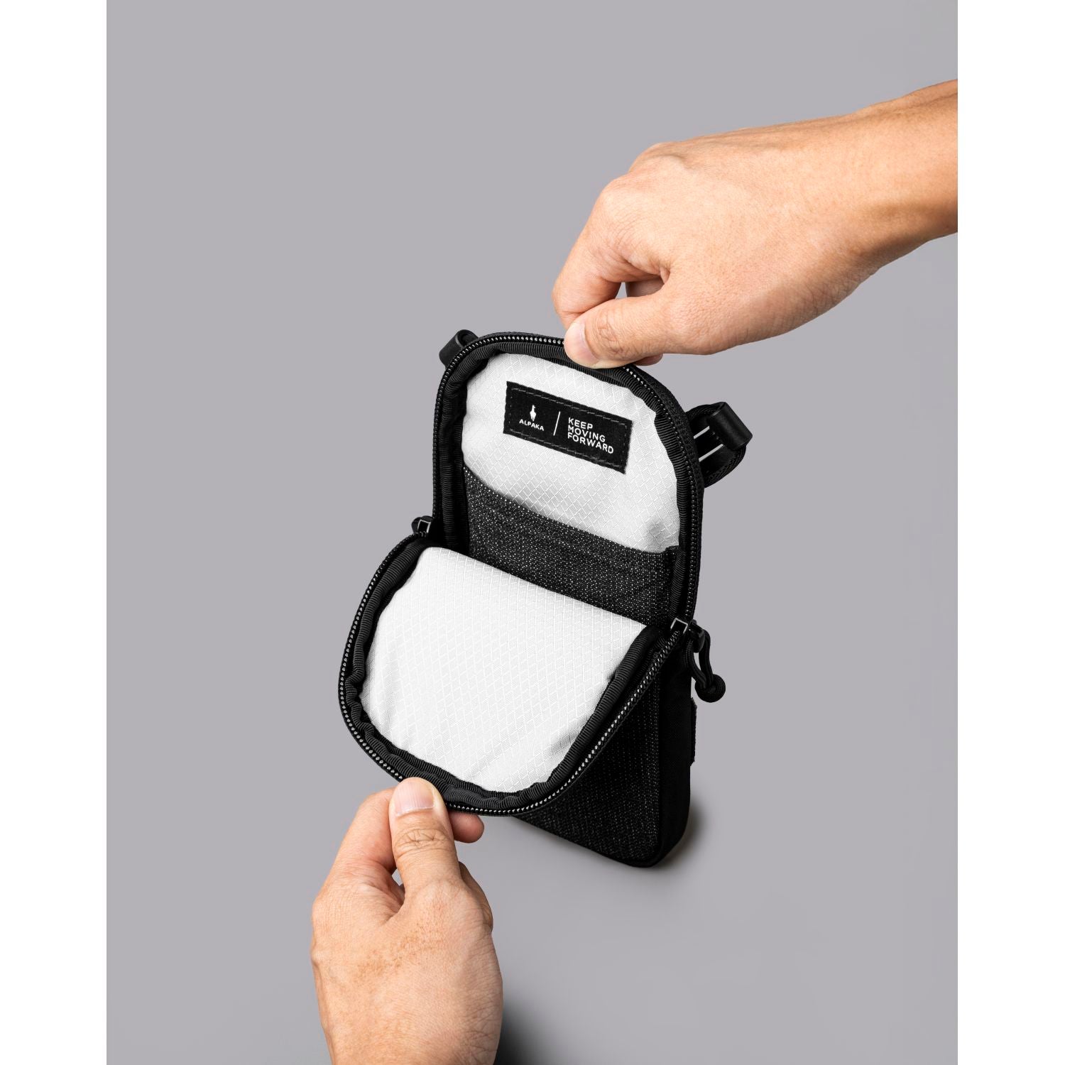 ALPAKA Modular Shoulder Pocket Slim Nylon Washed  Axoflux 400D (Black)