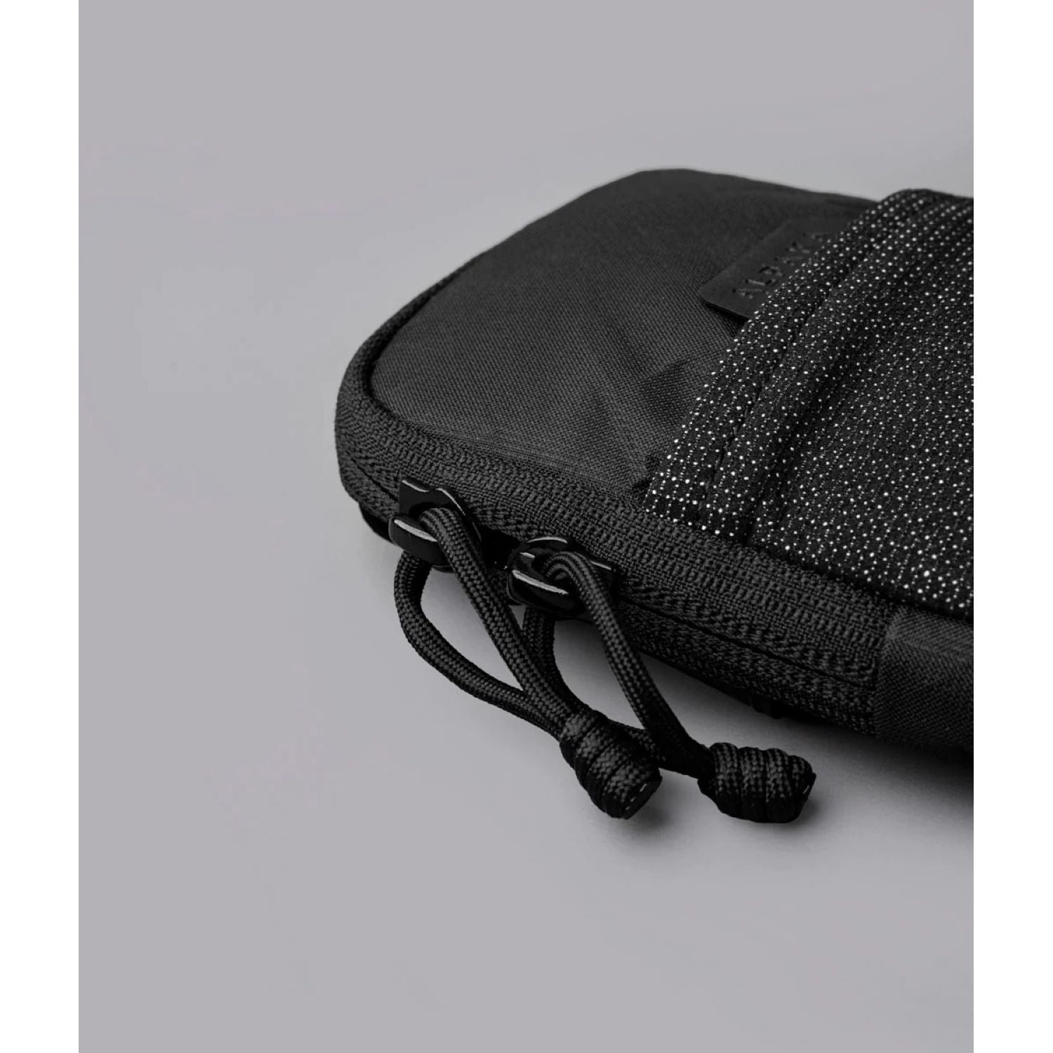 ALPAKA Modular Shoulder Pocket Slim Ultradyne 100D (Black)