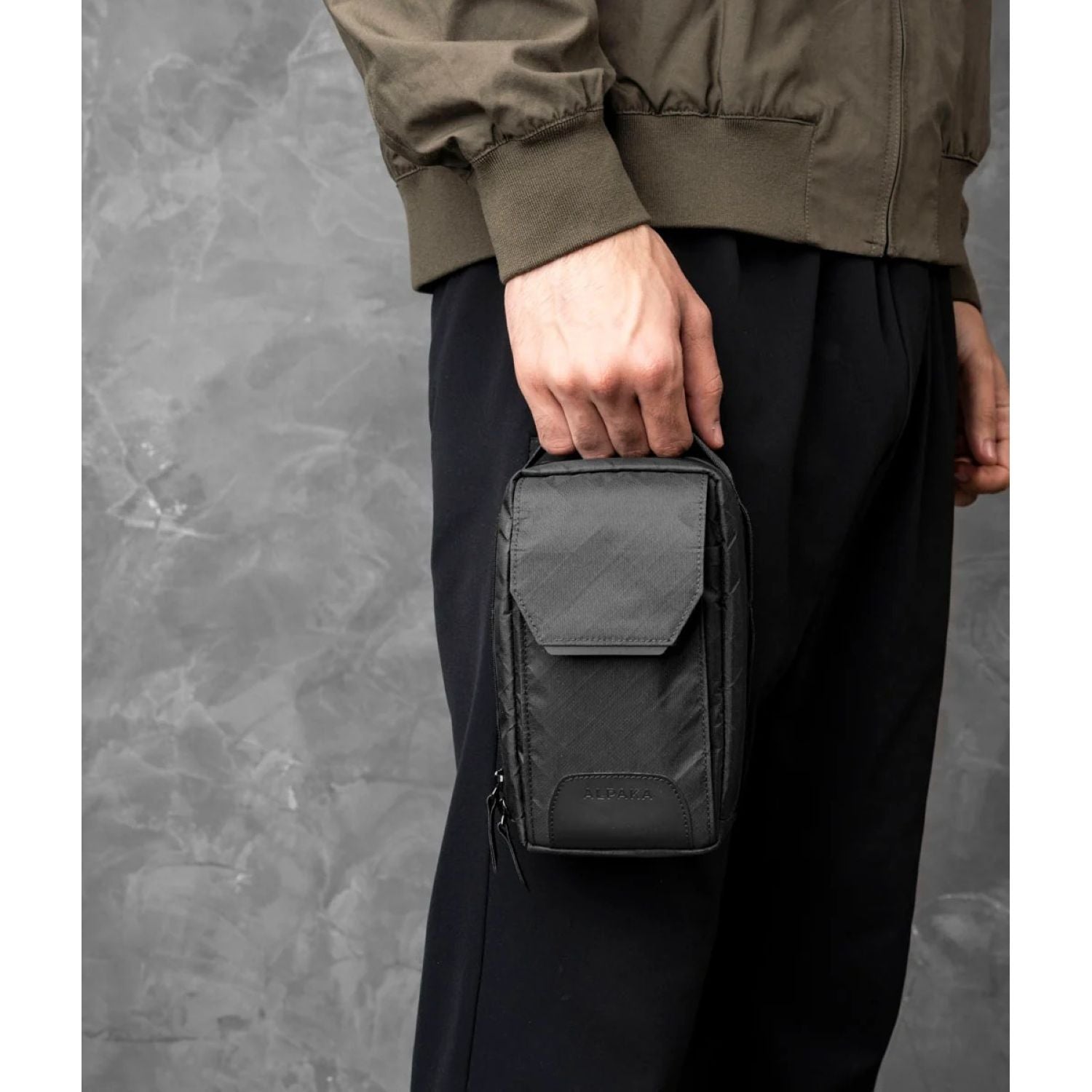 ALPAKA Modular Sling V2 Ultradyne 100D (Black)