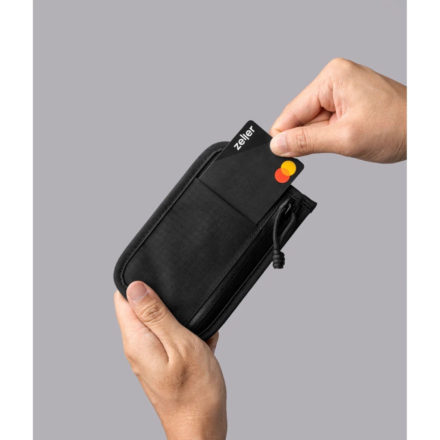 ALPAKA Stash Pouch Axoflux 210D (Black) – The Planet Traveller