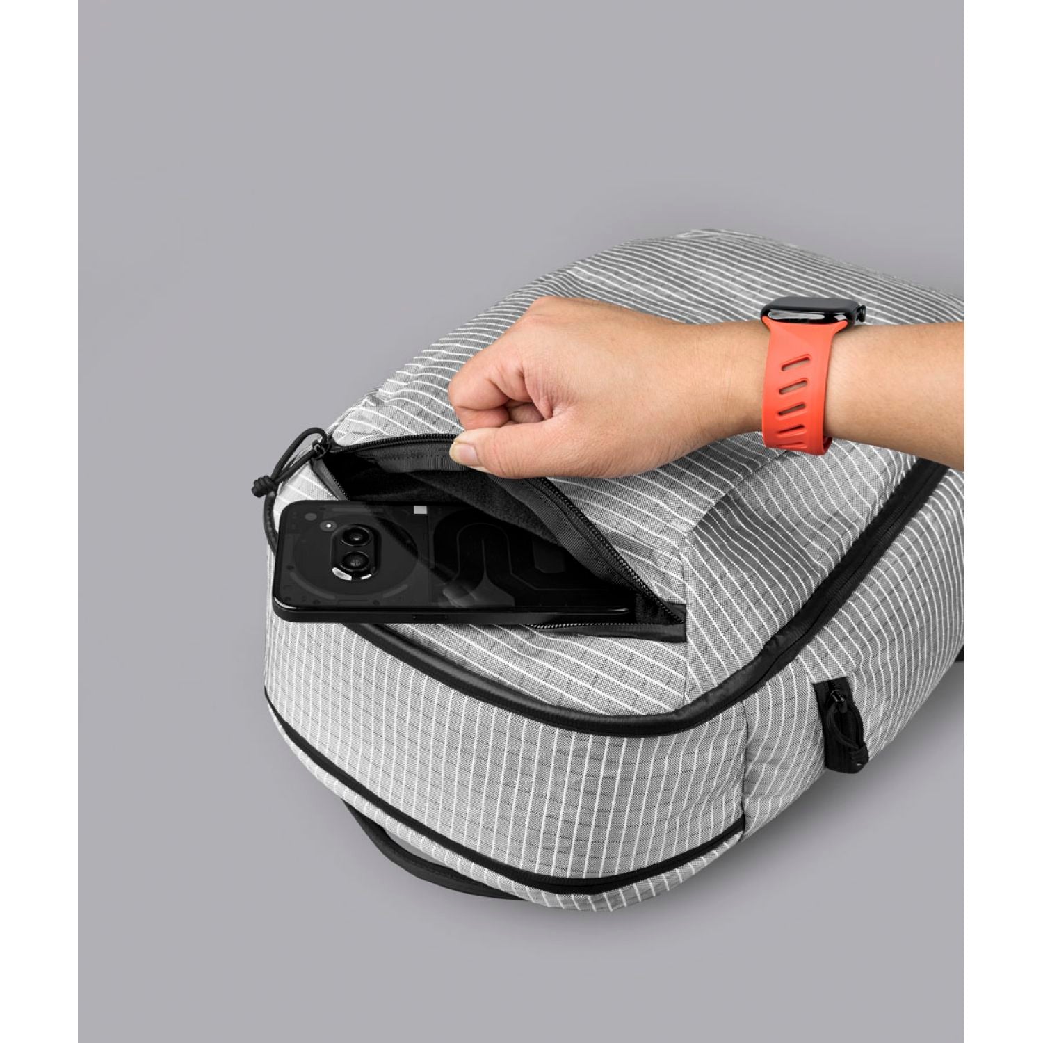 ALPAKA Traverse Astral Edition Backpack 30L X-Pac UVX40 (Silver)