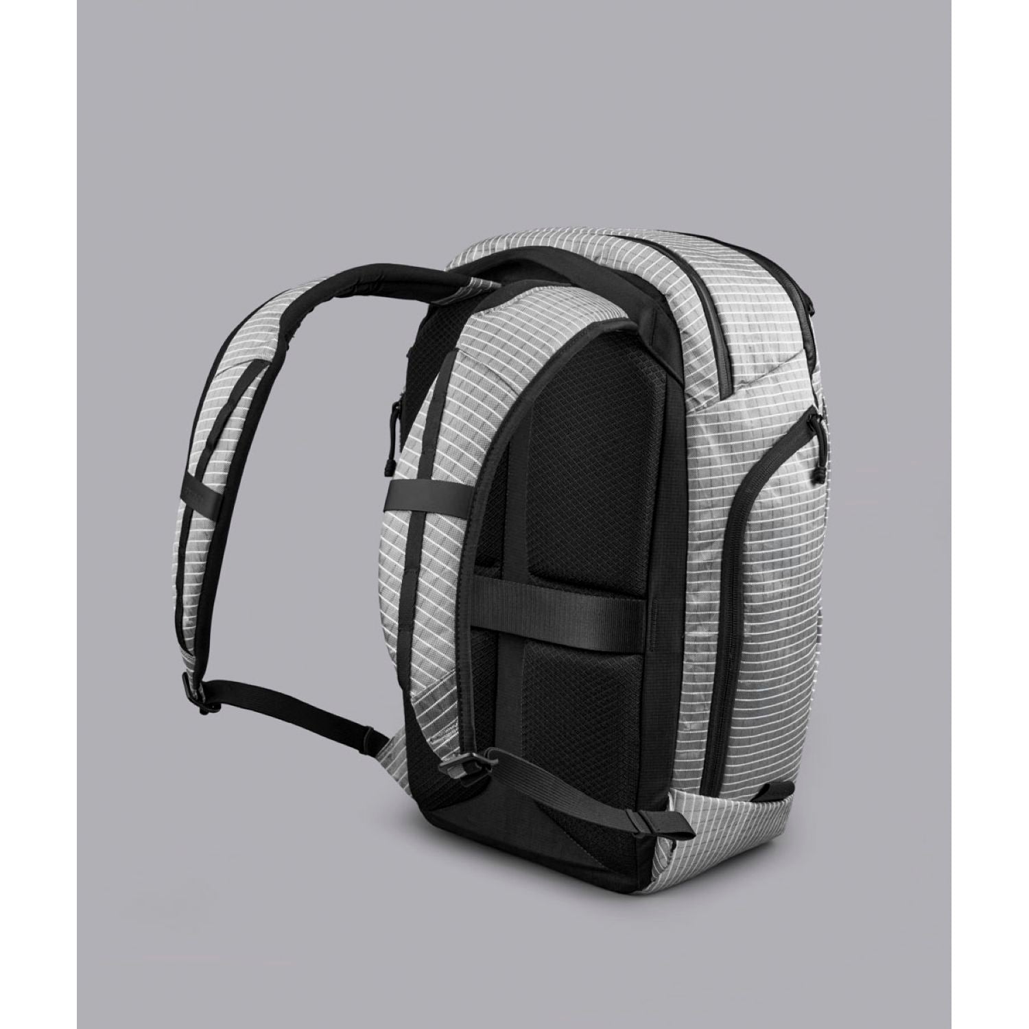 ALPAKA Traverse Astral Edition Backpack 30L X-Pac UVX40 (Silver)