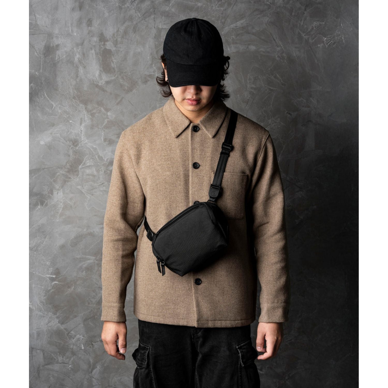 ALPAKA Vertex Pouch Mini 2L Axoflux 300D (Black)