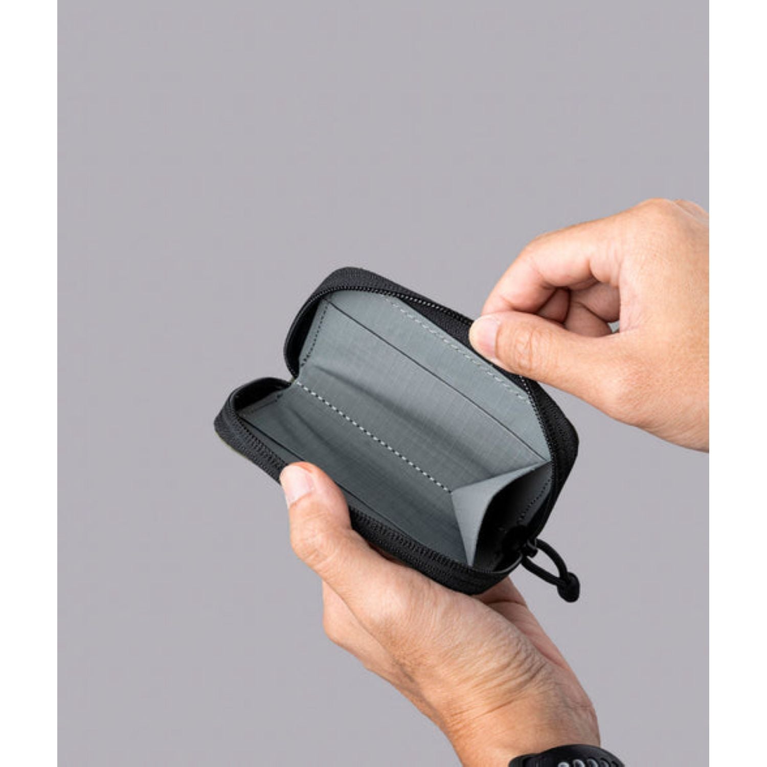 ALPAKA Zip Coin Wallet Axogrid 210D (Green)