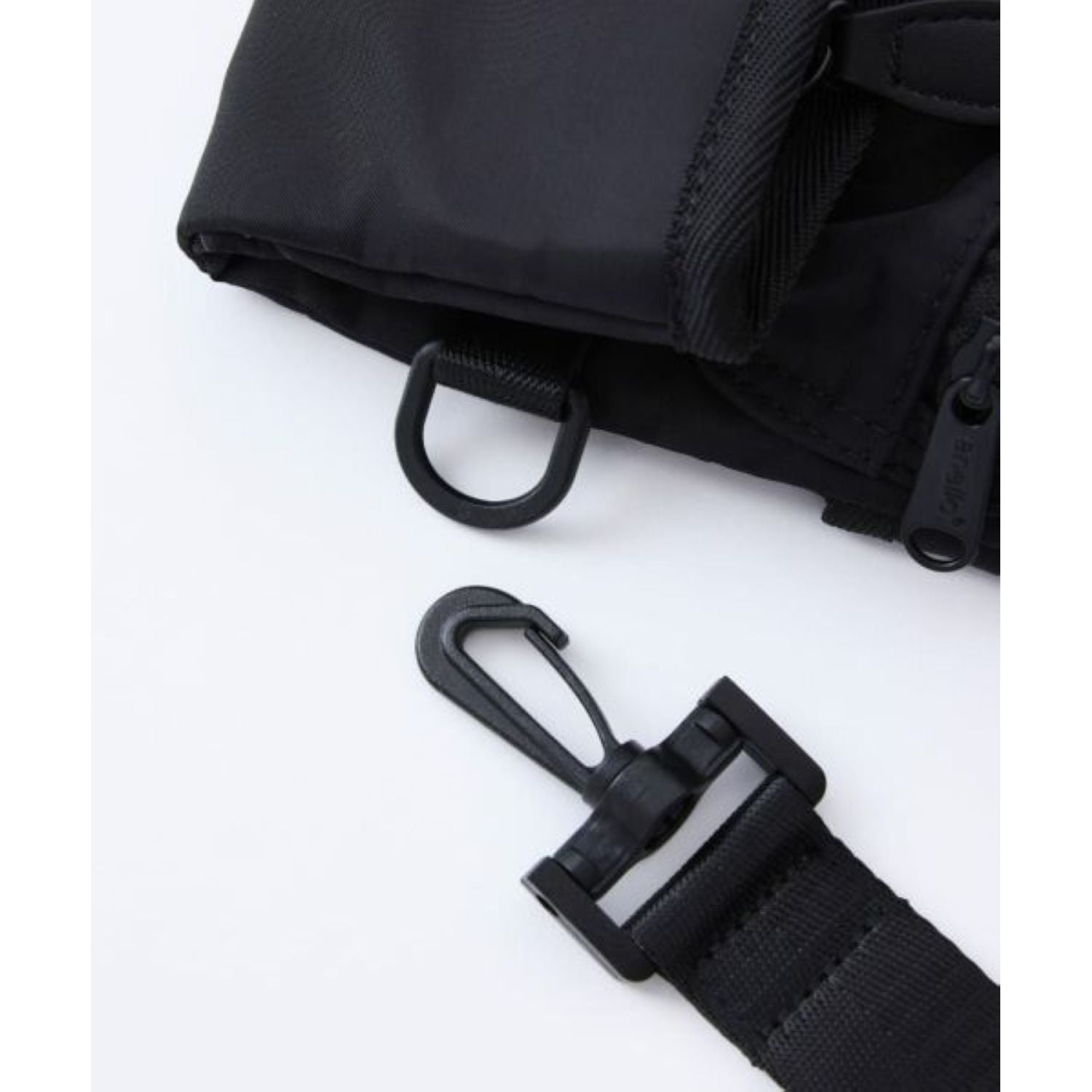 Anello Cosmic Shoulder Bag (Black)