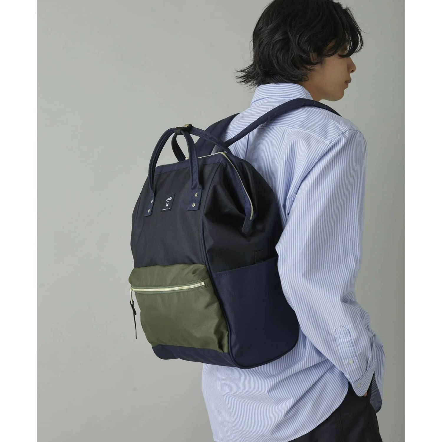 Anello Cross Bottle Kuchigane Backpack L (Grey/Greybeige/Black)