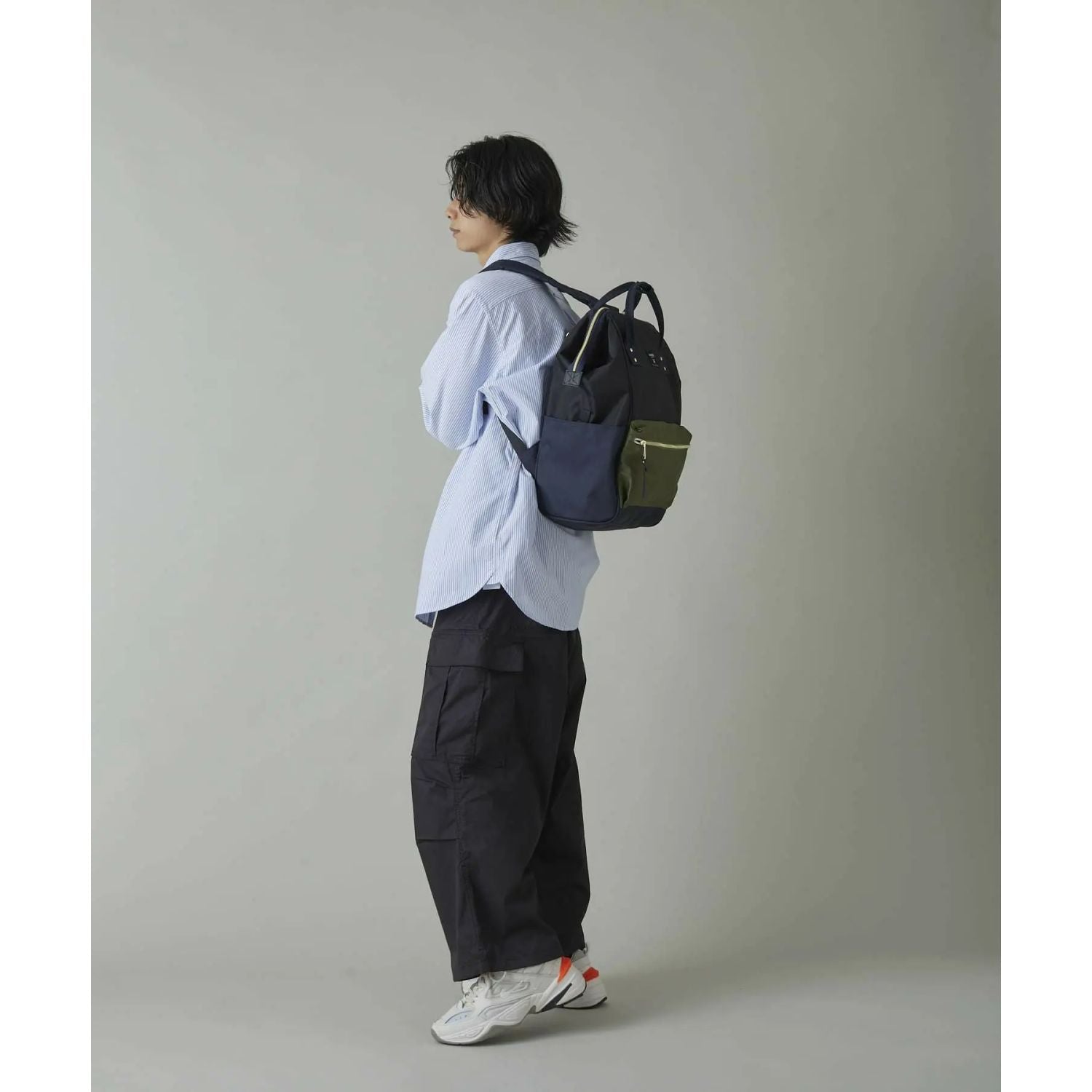 Anello Cross Bottle Kuchigane Backpack L (Grey/Greybeige/Black)