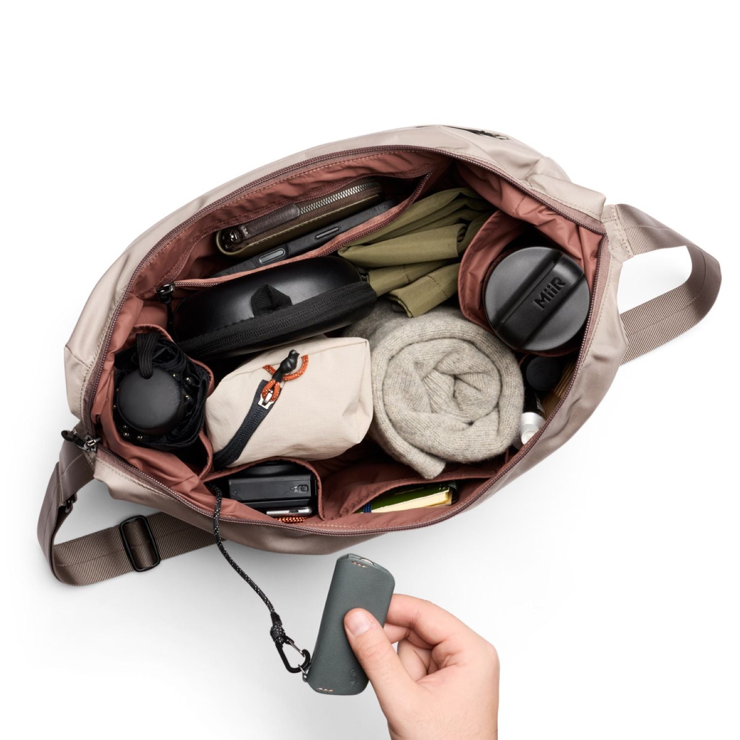 Bellroy Laneway Crescent Bag 12L - Fawn
