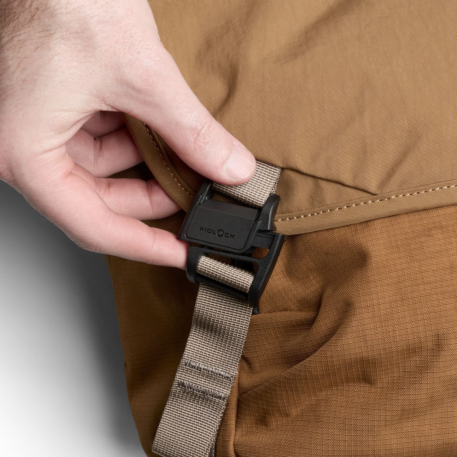 Bellroy Venture Messenger 16" - Chestnut