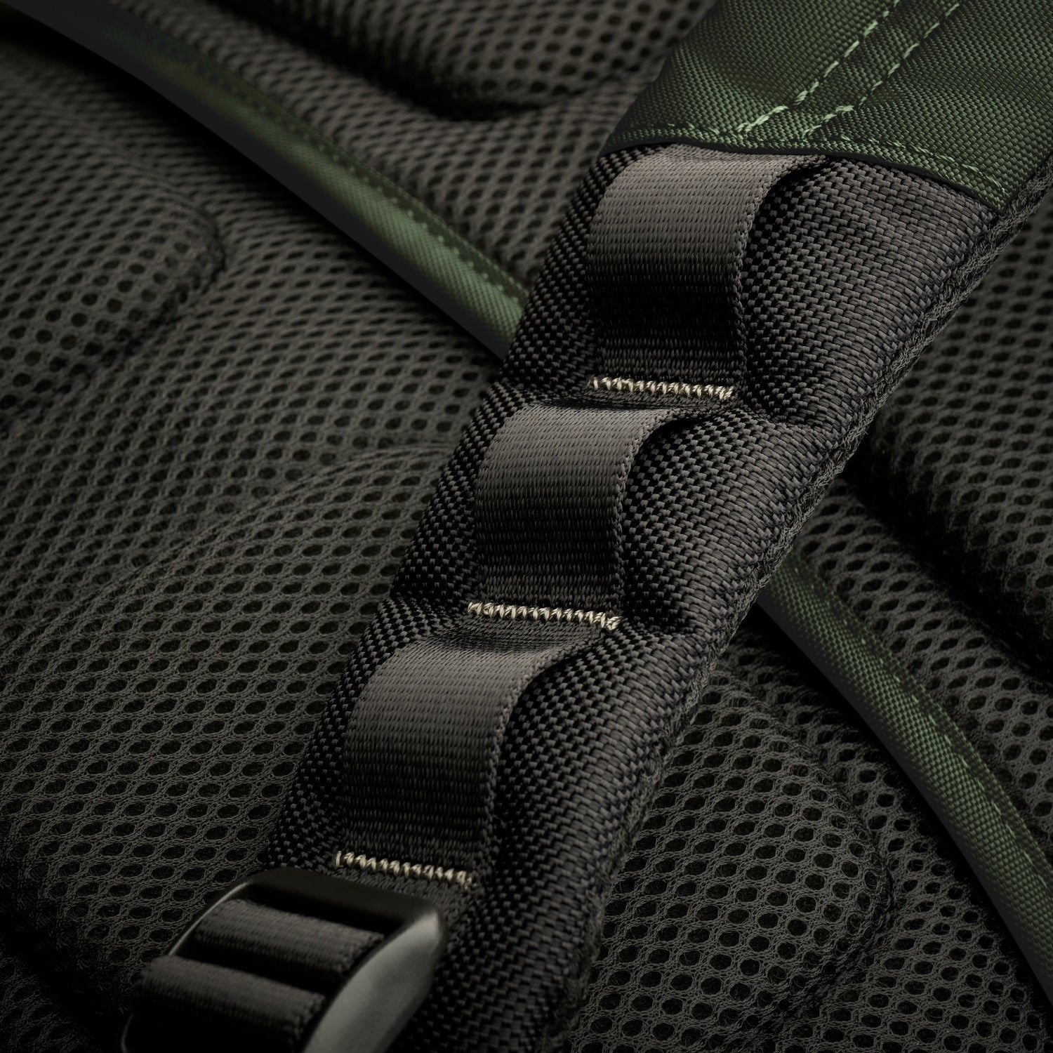 Briggs & Riley HTA Medium Cargo Backpack - Forest