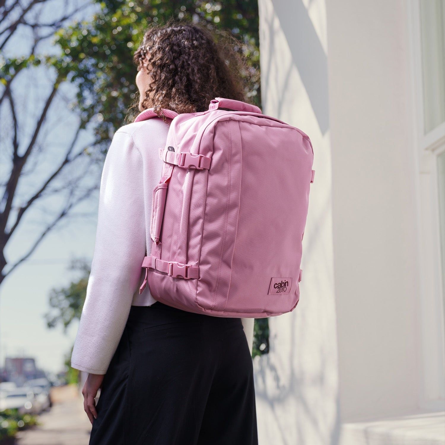 Cabinzero Classic Backpack 36L (Rosa Rosa)