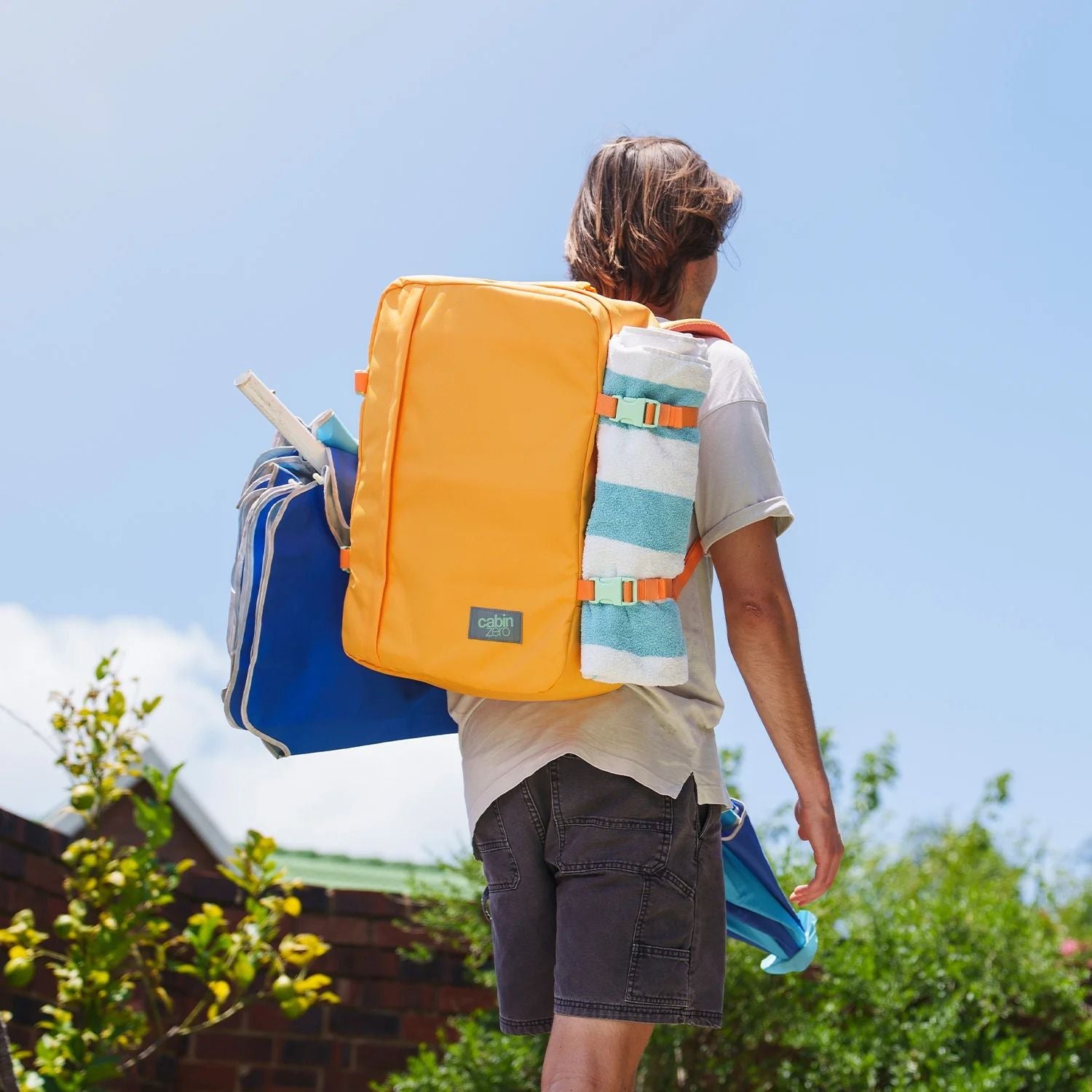 CabinZero Classic Backpack 44L (Honeycomb)