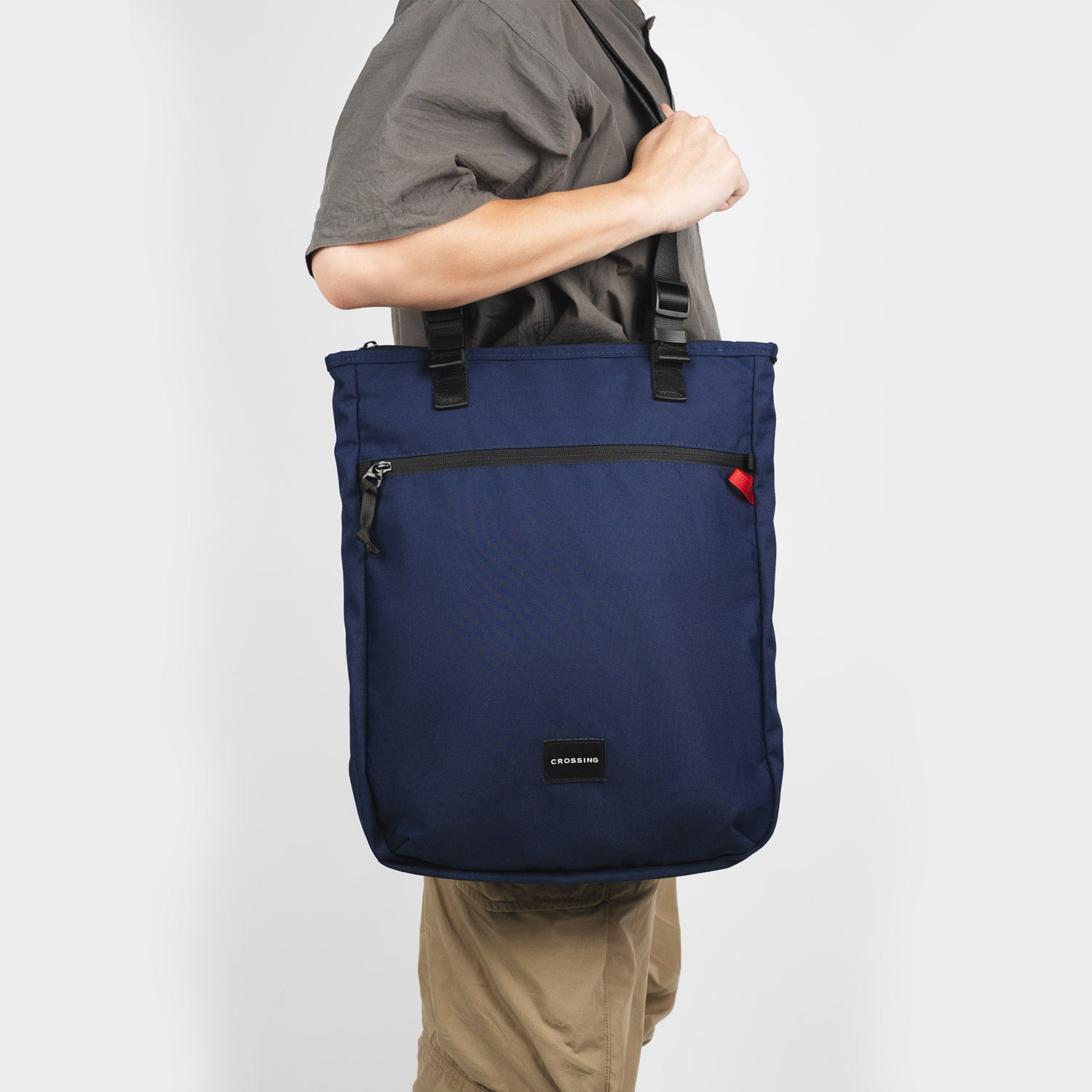 バッグ navy co Crossing Jet Set Carry Laptop 14” Tote with RFID - Navy – The