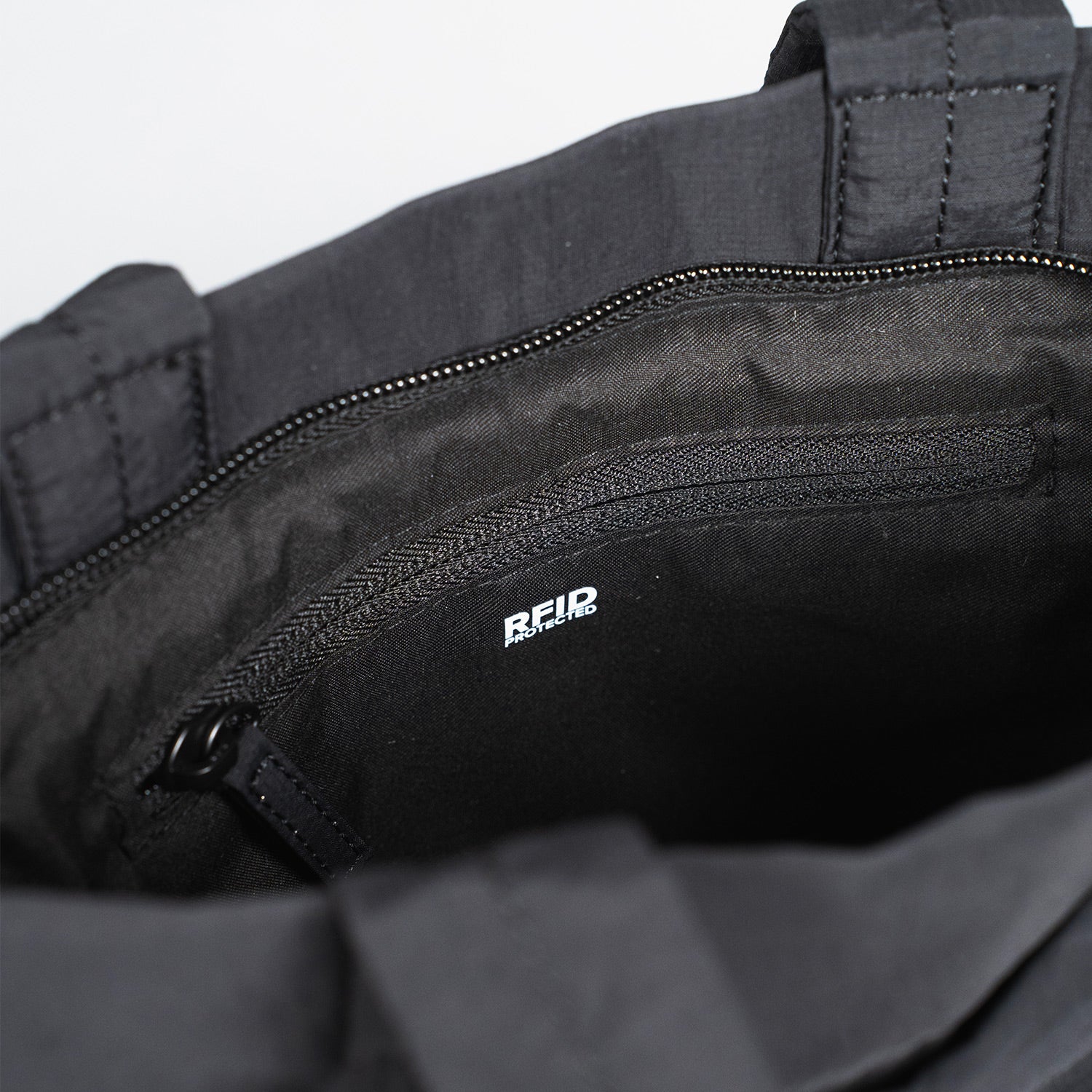 Crossing Jill Anti-Theft RFID Dual Carry Crossbody Bag - Black