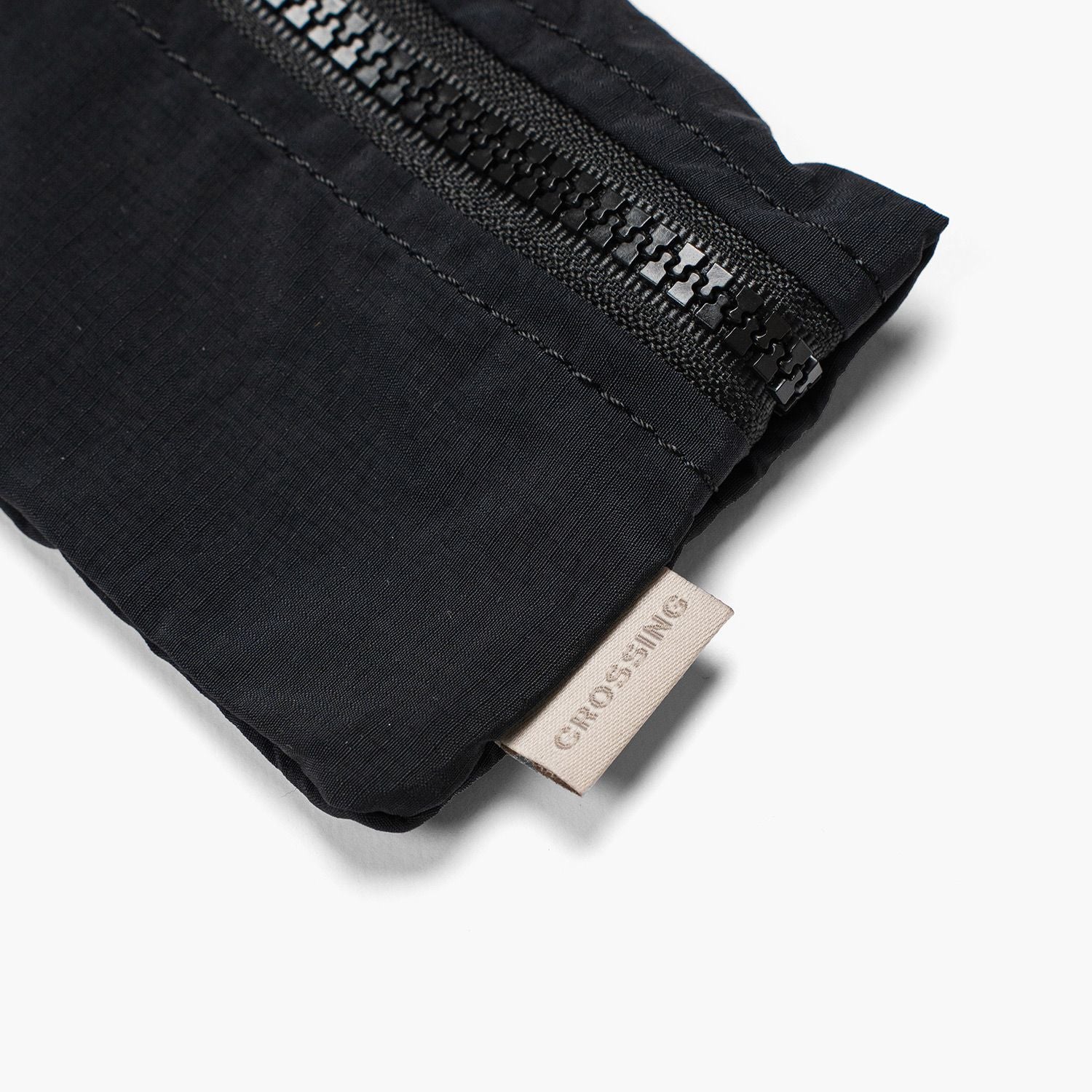 Crossing Milie Mini Wrislet Pouch V2 - Black