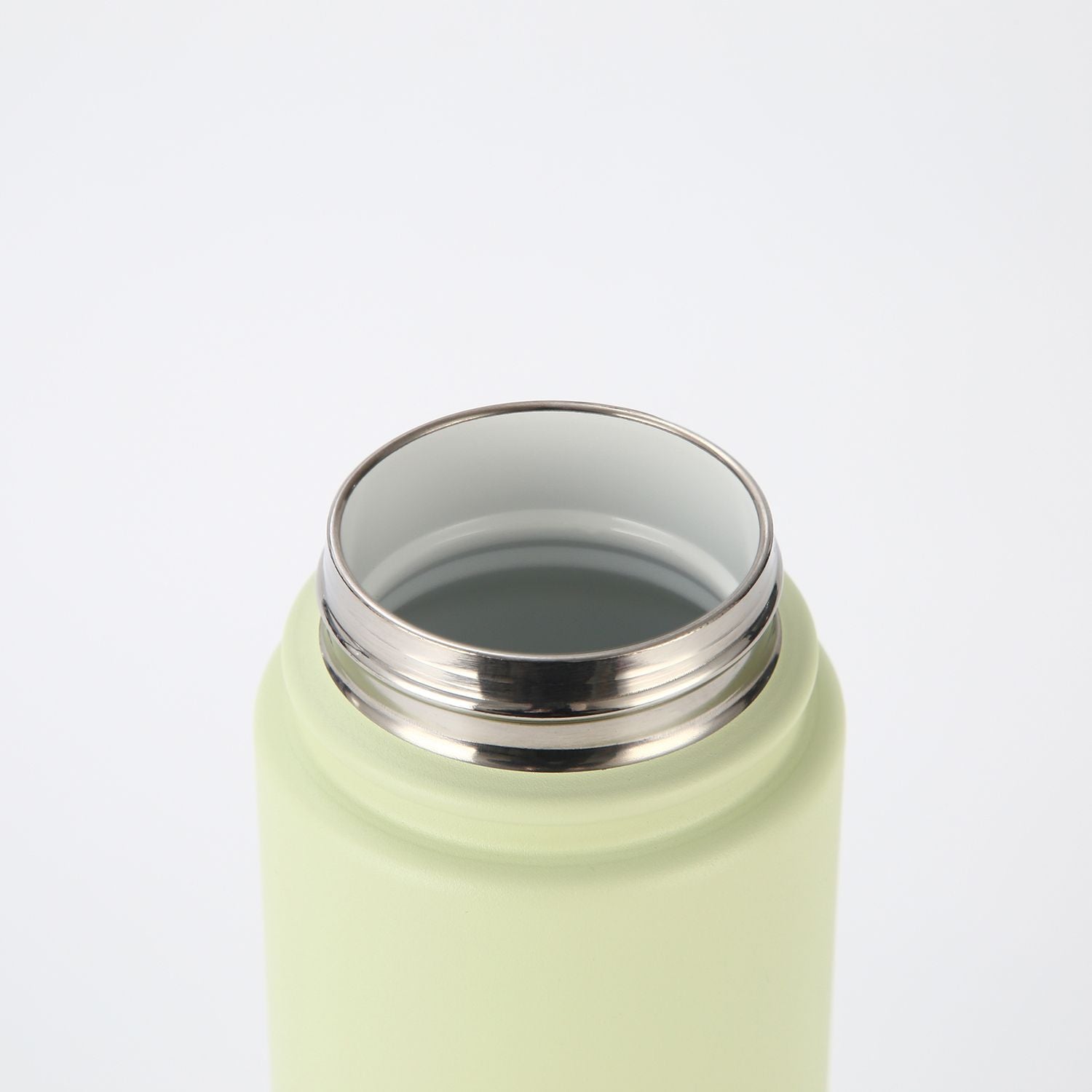 Crossing Urban Ceramic S/S Insulated Screw Cap Sports Bottle With Handle 600ml - Pistachio (Light Green)