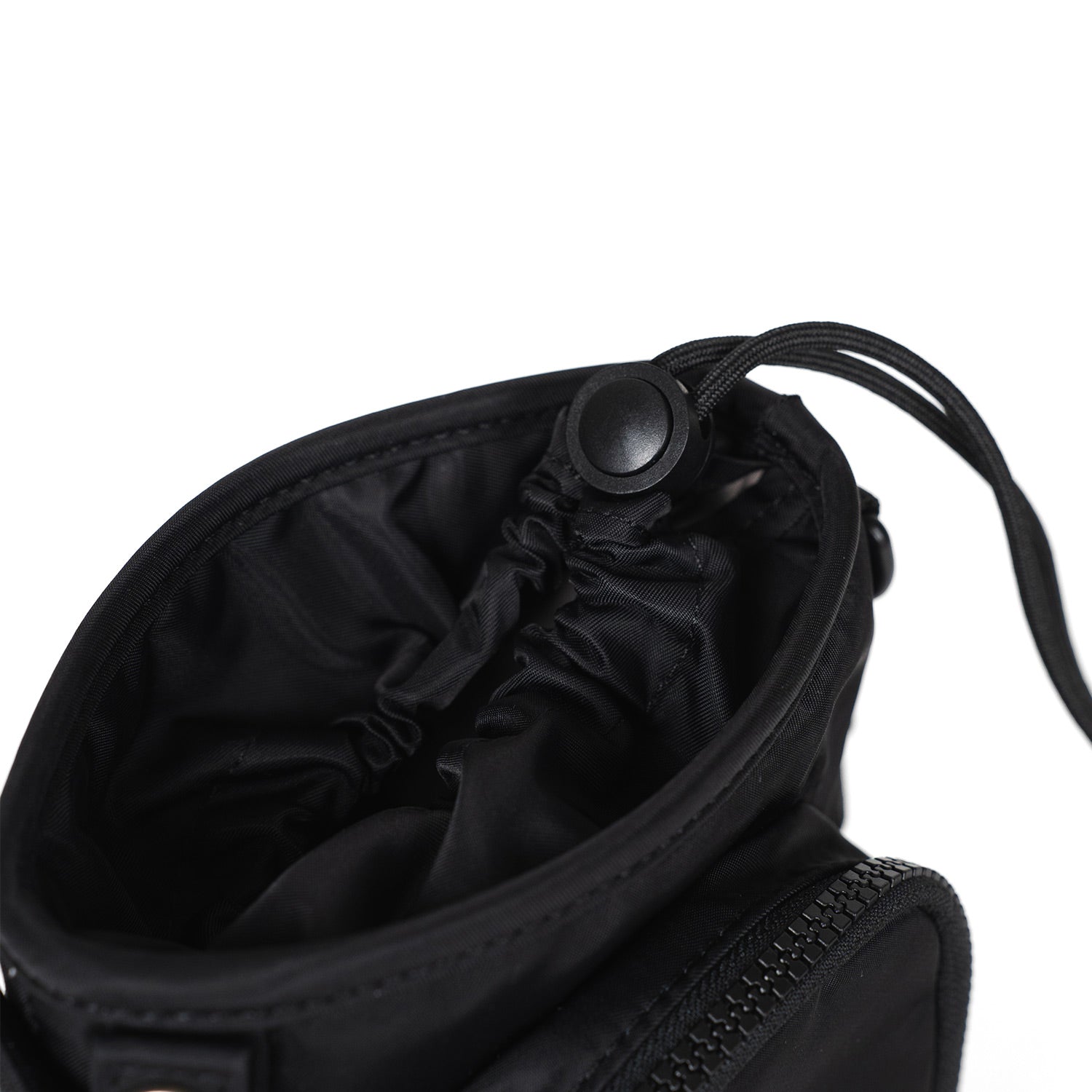 Crossing Water Bottle Crossbody Bag With  Front Pocket 2L - Black