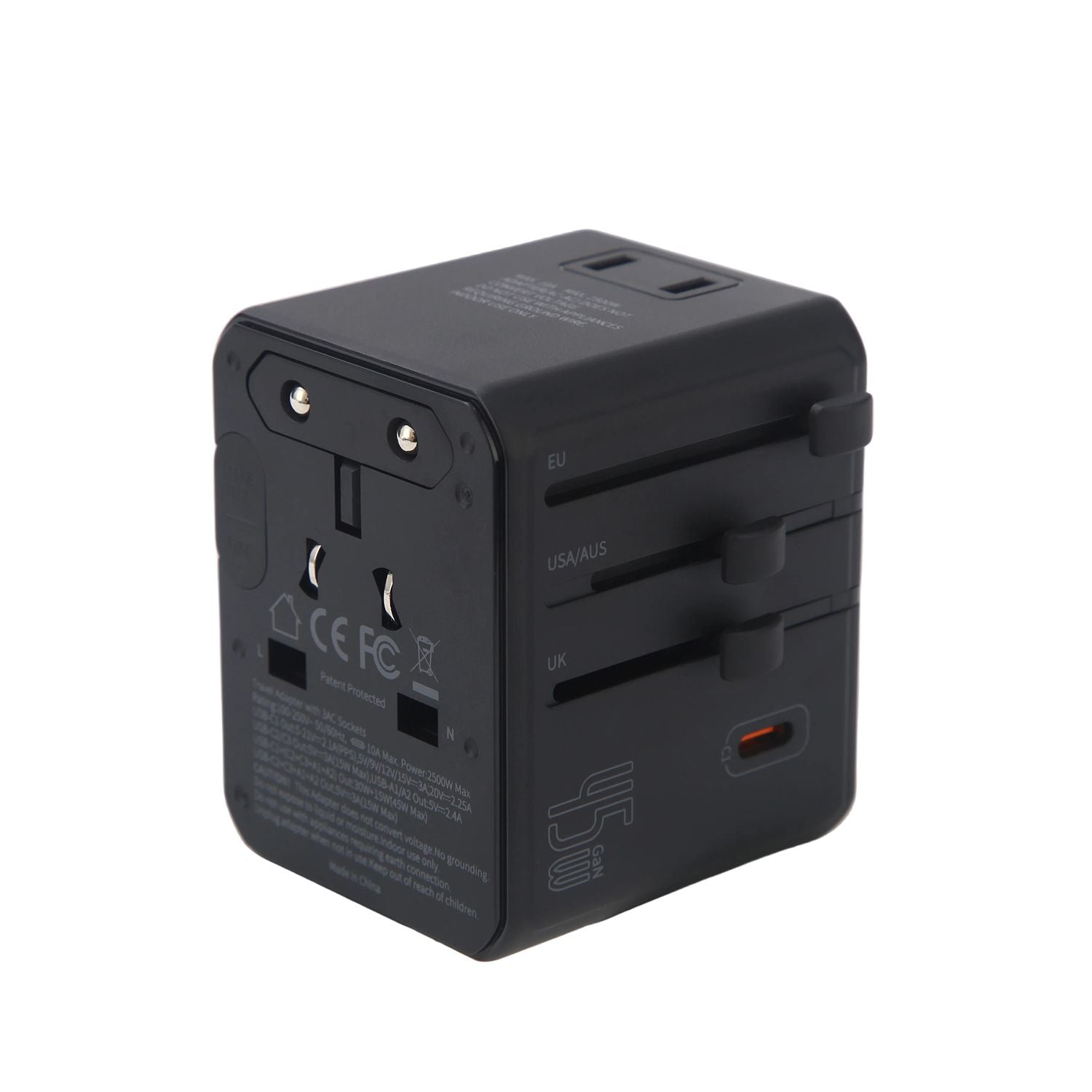 Crossing World Travel Adaptor 45W V2 With  3 USB-C + 2 USB-A - Black