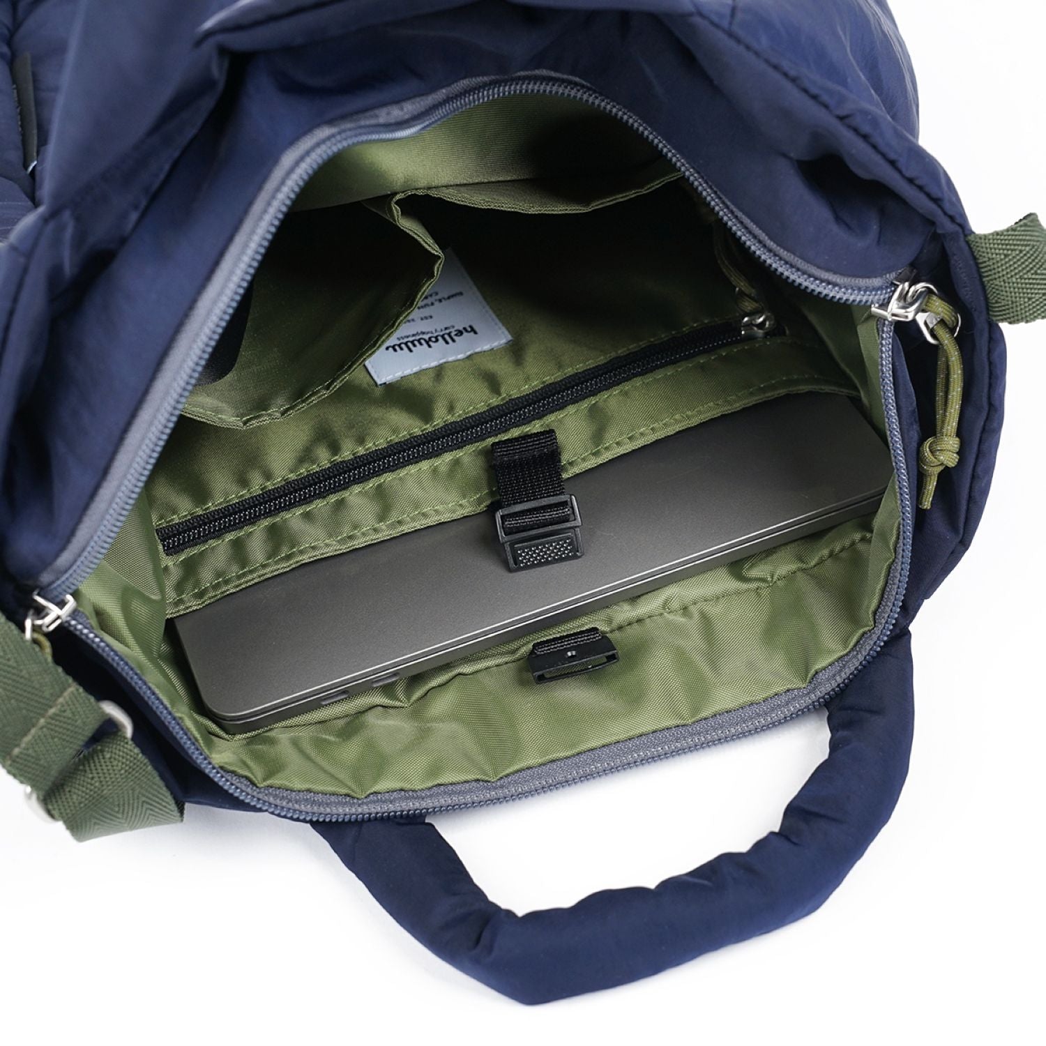 Hellolulu Julian Daily 2-Way Tote (Berry Blue)