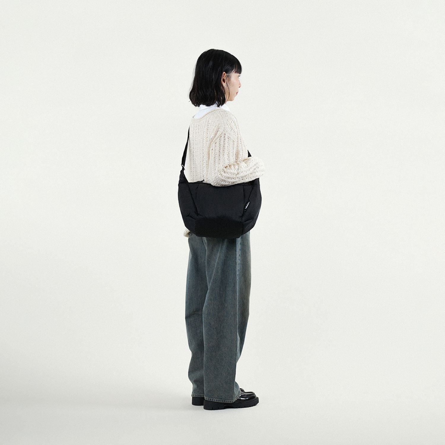 Hellolulu Miles Shoulder Bag (M) (Jade Black)