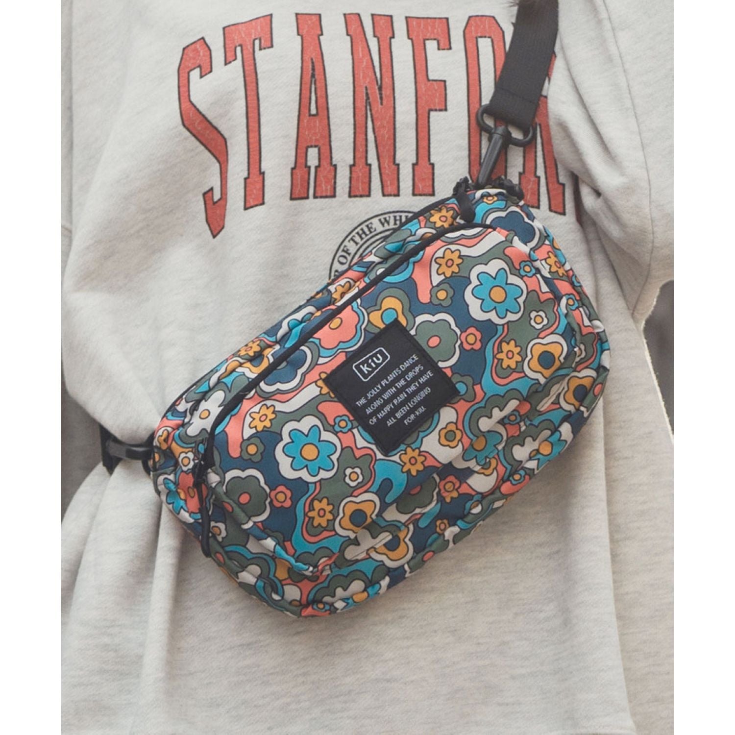 Kiu 300D Front Pocket Mini Shoulder Bag (Black)