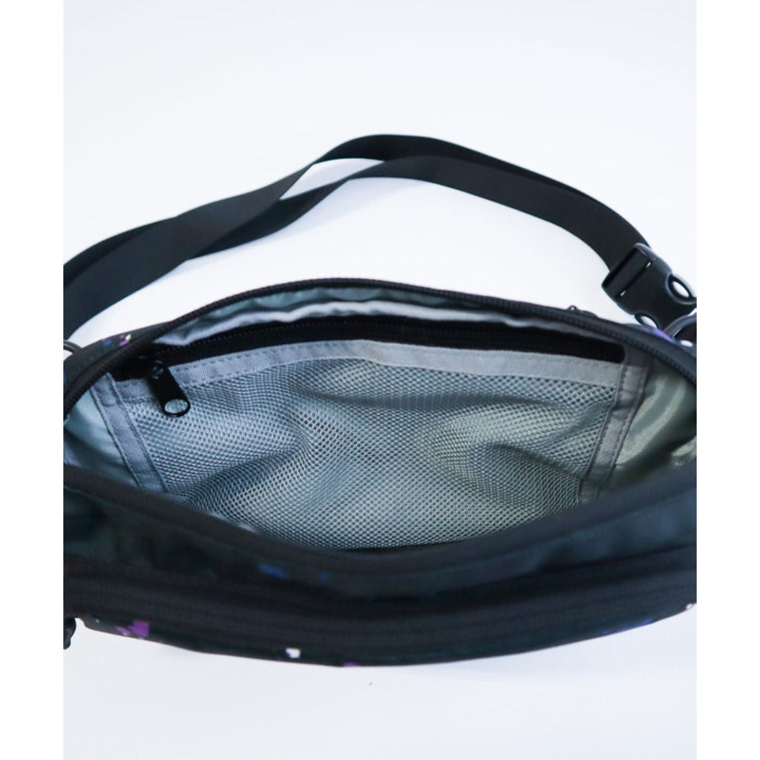 Kiu 300D Front Pocket Mini Shoulder Bag (Black)