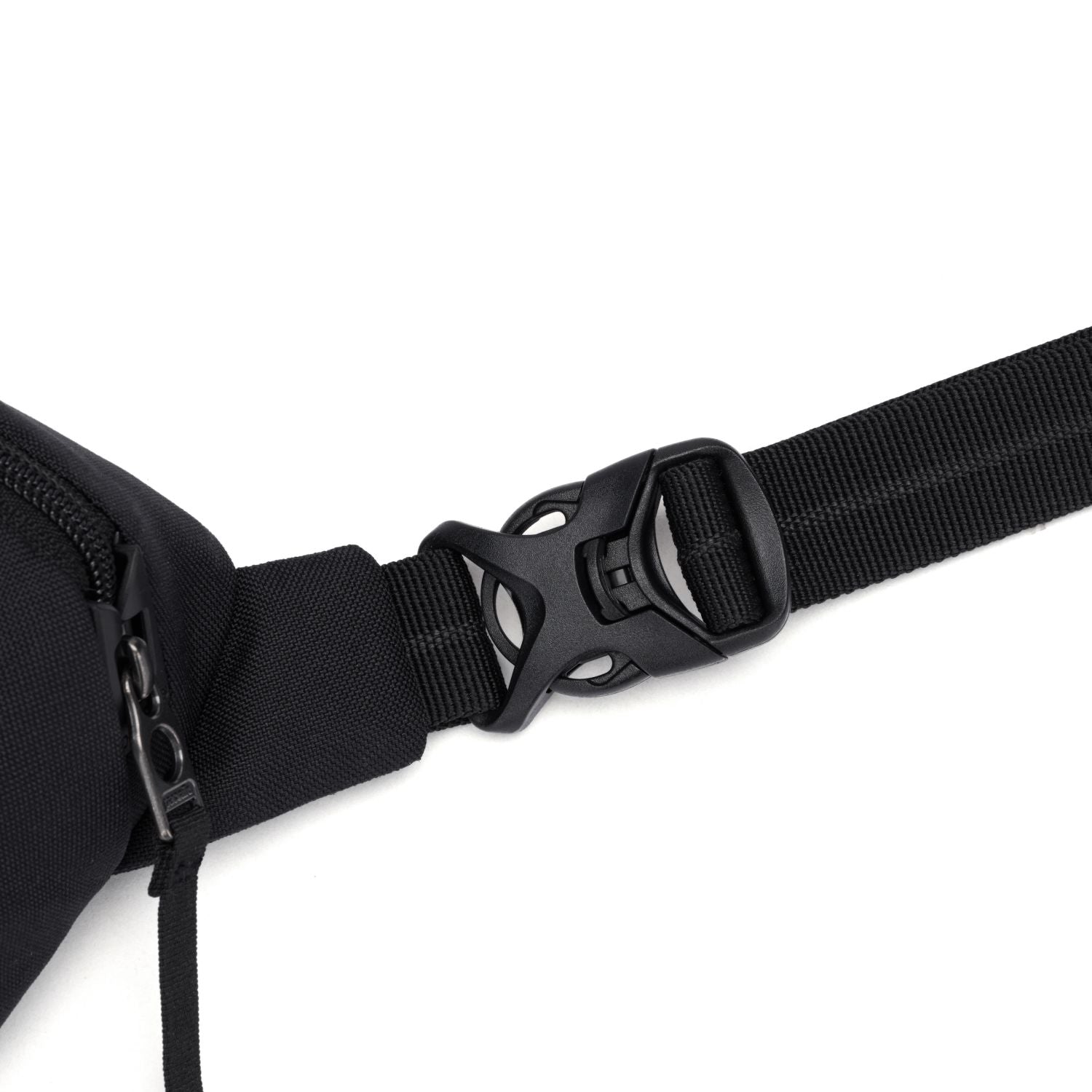 Pacsafe Go Anti-theft Mirco Sling - Jet Black