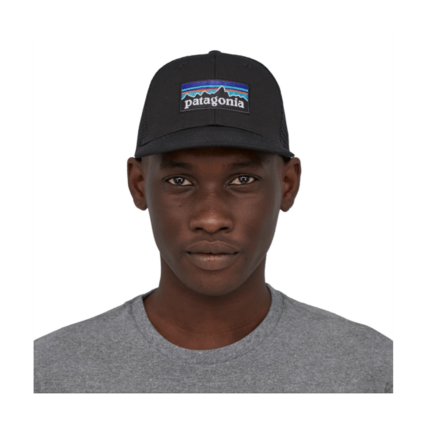 Patagonia P-6 Logo Trucker Hat (Black)