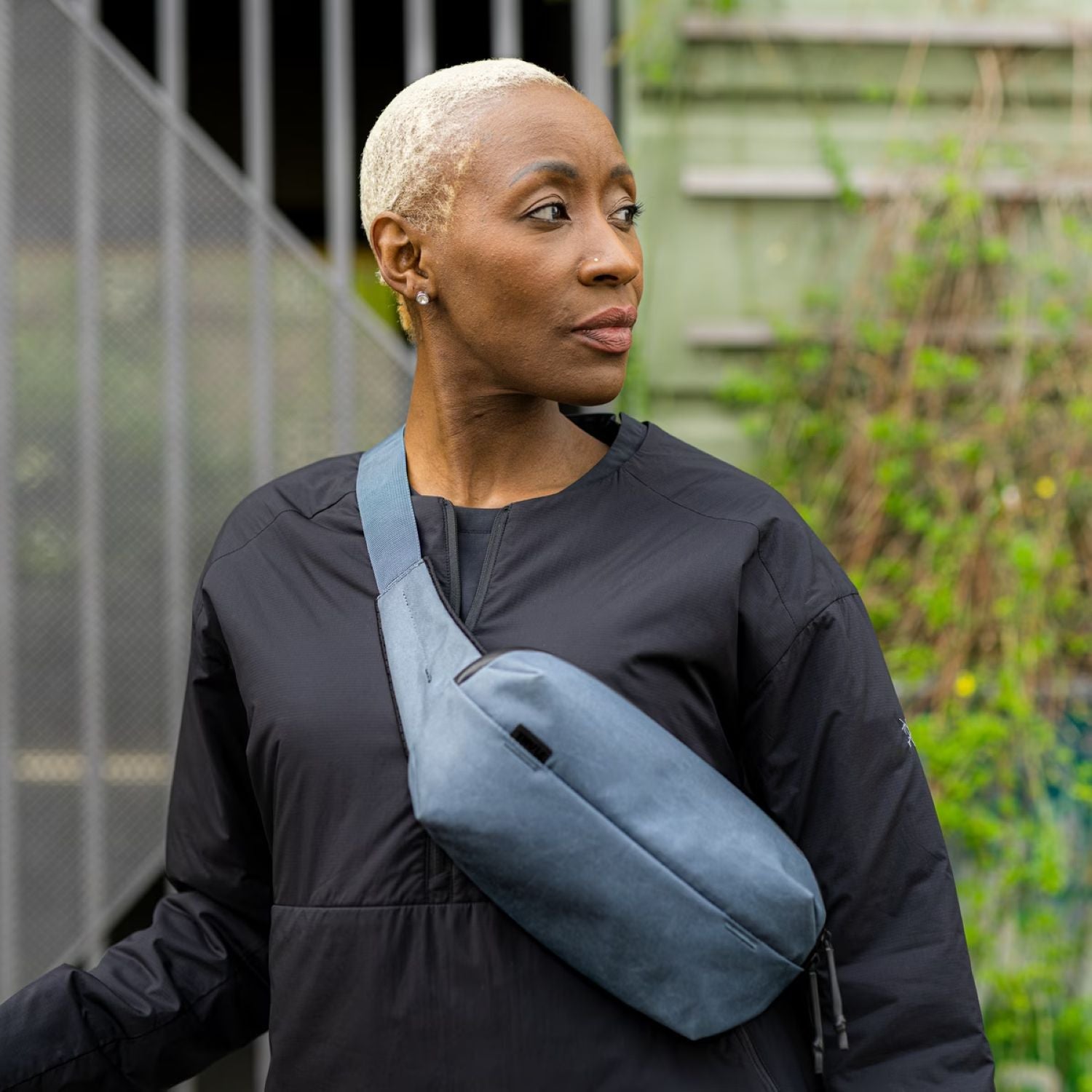 Thule Aion Sling Bag 2L - Dark Slate