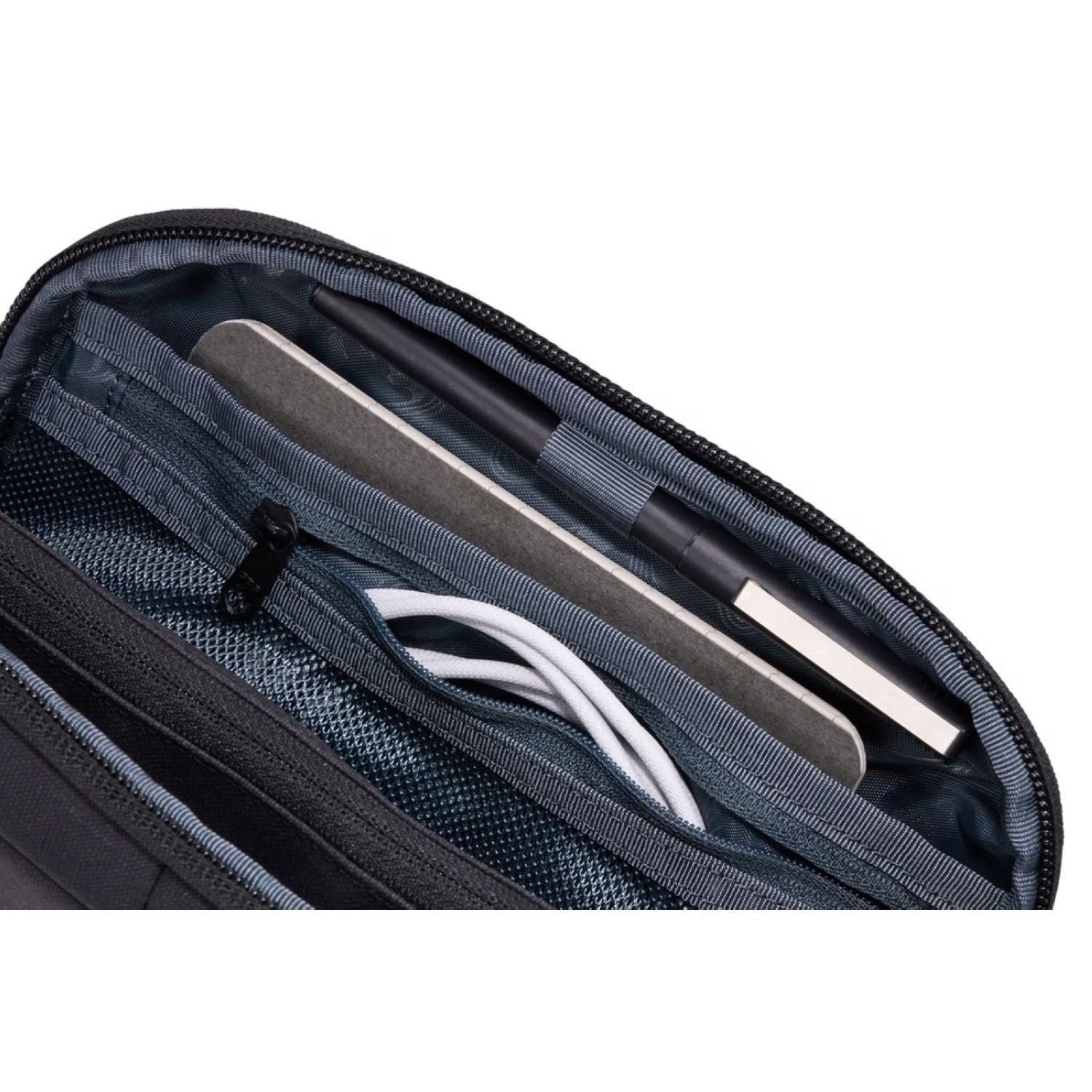 Thule Aion Travel Organizer - Black
