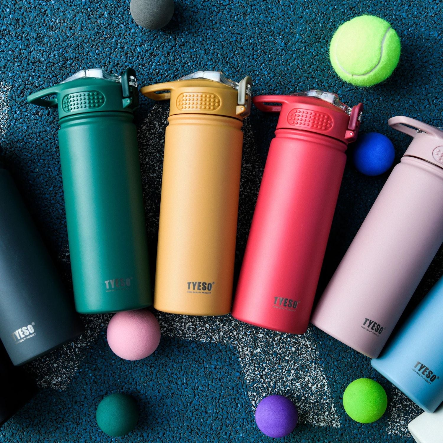Tyeso Wander Lockable One Press Straw Flip Lid S/S Vacuum Insulated Bottle With Handle 600ml - Red