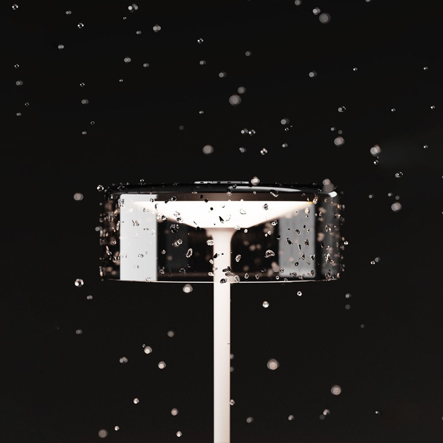 Ubiqua Crystal With 171 Lumens - 2.2W 5V Power (Corten)