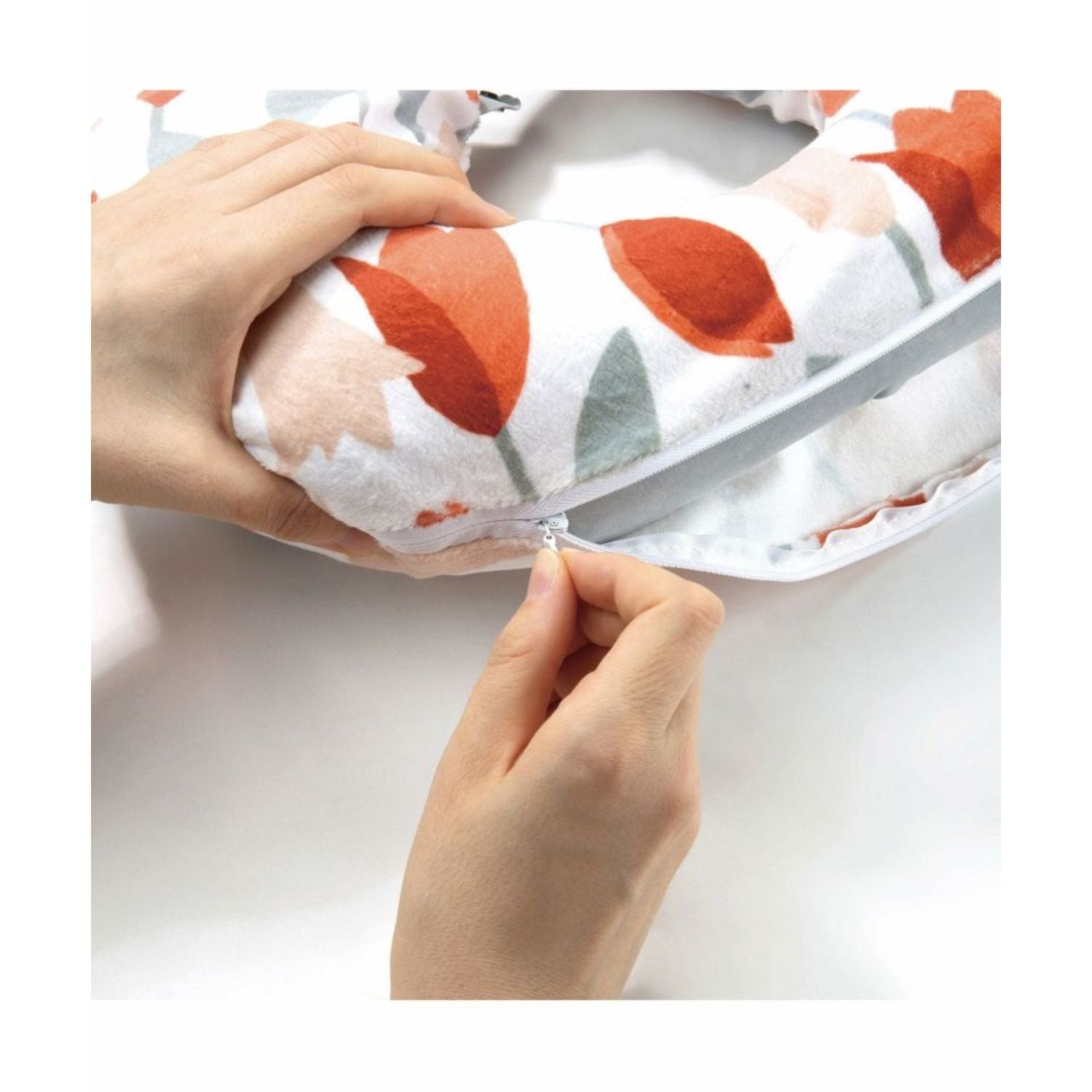 WPC Air Pump Neck Pillow (Merry Flower Off)